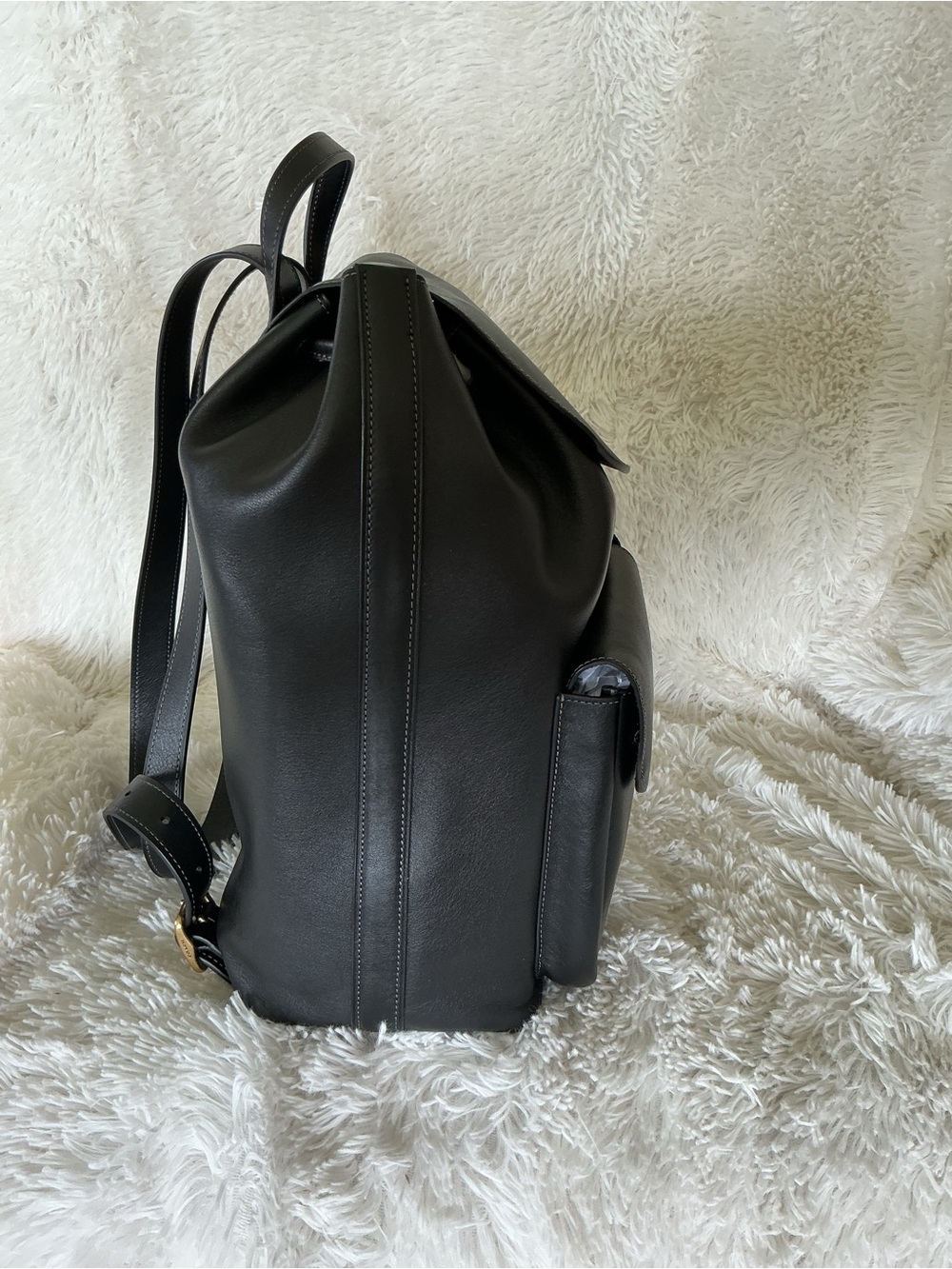 Coach Crosby Black Leather Backpack with Dual Front Pockets and Gold Logo - Picture 4 of 7